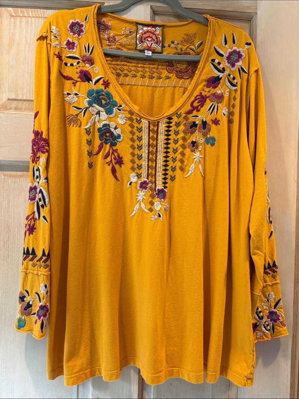 Johnny Was Embroidered Gold Long-Sleeve Women's Top XL